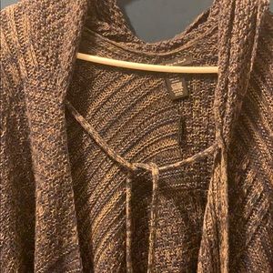 Worn once.  Very cute with leggings.